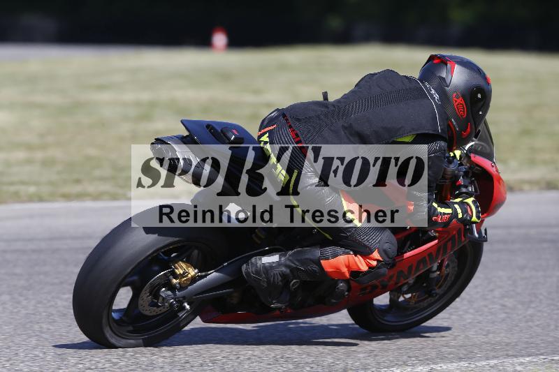 /17 17.05.2025 PROMAX ADR/Gruppe gelb/689